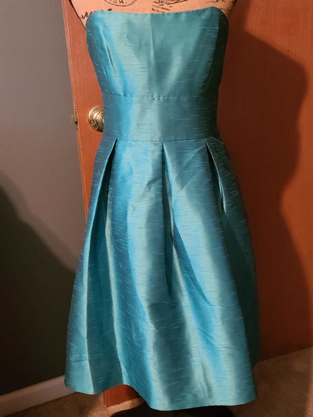ALFRED SUNG Teal Strapless Pleated Cocktail Dress